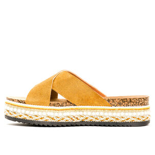 Sandalia Mujer Camel Ambar Chancleta
